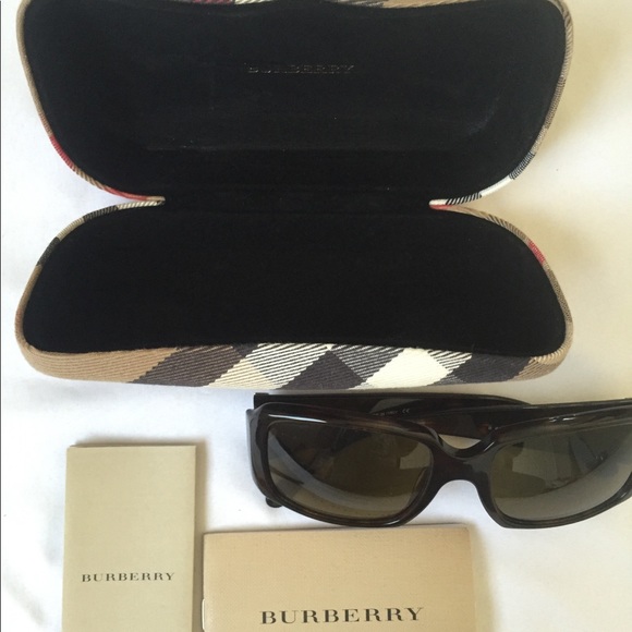 b4160 burberry sunglasses
